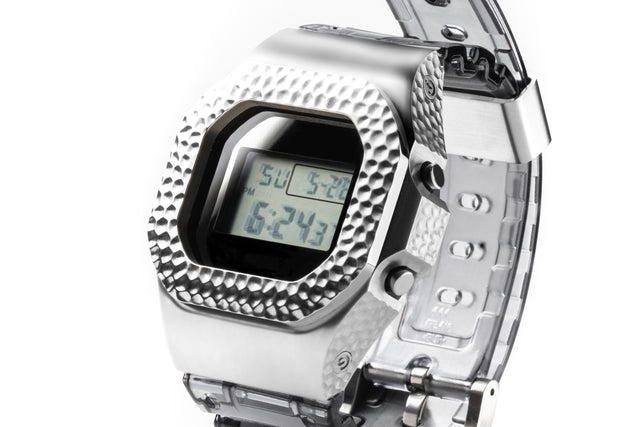 The Grand DW5600 Metal Hammer Blow Bezel - Silver