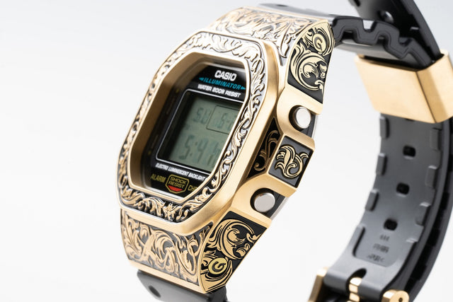 The Grand DW5600 Metal Classic Vine Bezel - Antique Gold