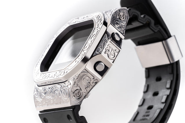 The Grand DW5600 Metal Classic Vine Bezel - Matt Silver