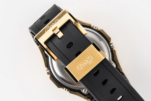 The Grand GA2100 Radial Metal Bezel - Gold