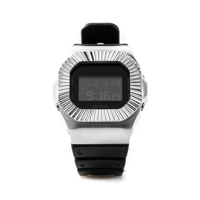 The Grand DW5600 Radial Metal Bezel - Silver